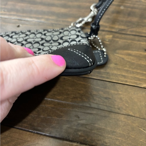 Coach Signature C Jacquard Print Leather Trim Wristlet - Picture 8 of 9